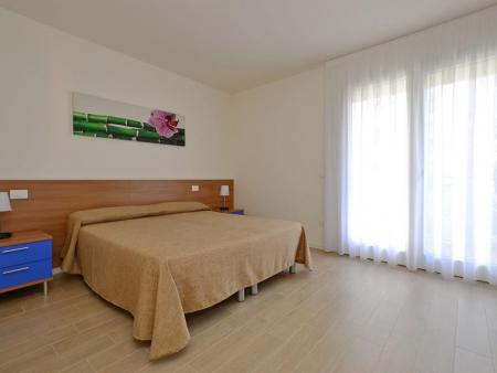 Moderne Wohnung mit 2 Schlafzimmer im Zentrum von Sabbiadoro
