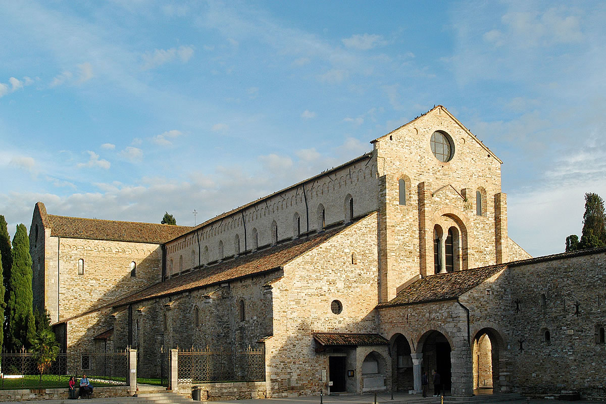 Aquileia, Blick auch die Basilika Romana