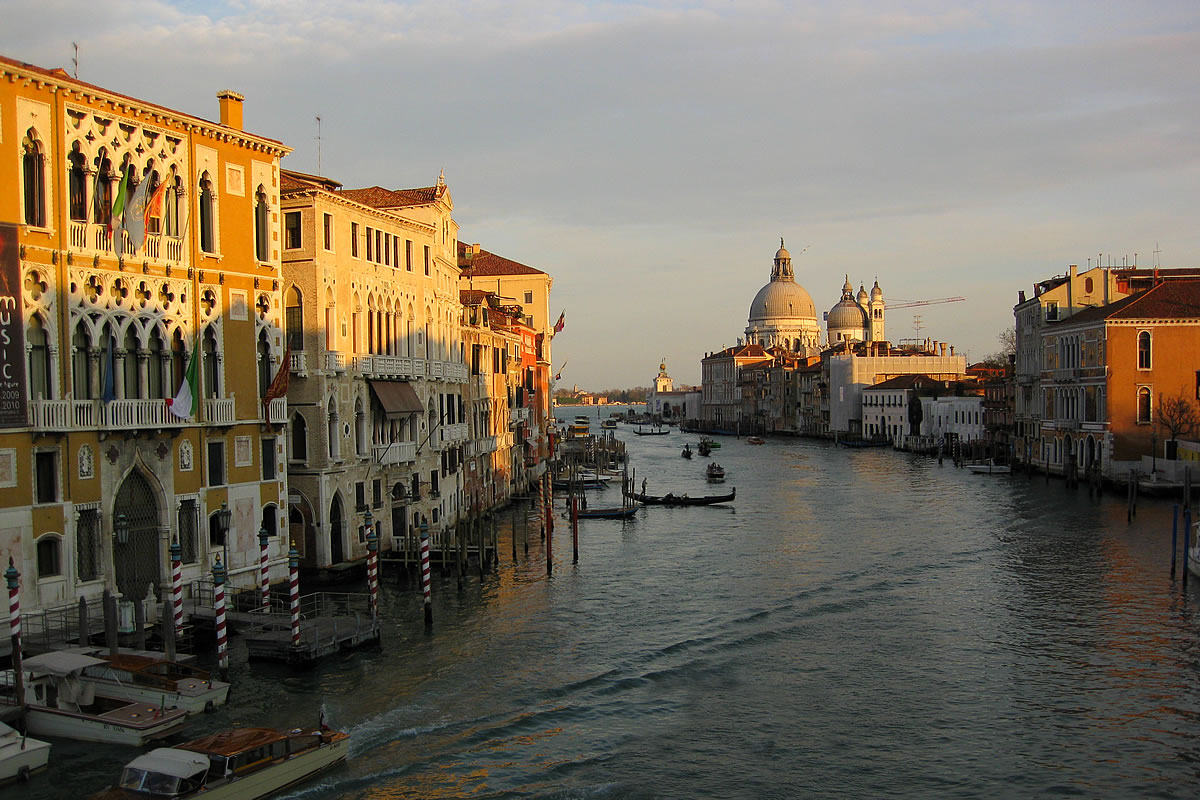 Venedig - Canal Grande mit Blick auf die Basilika von San Marco